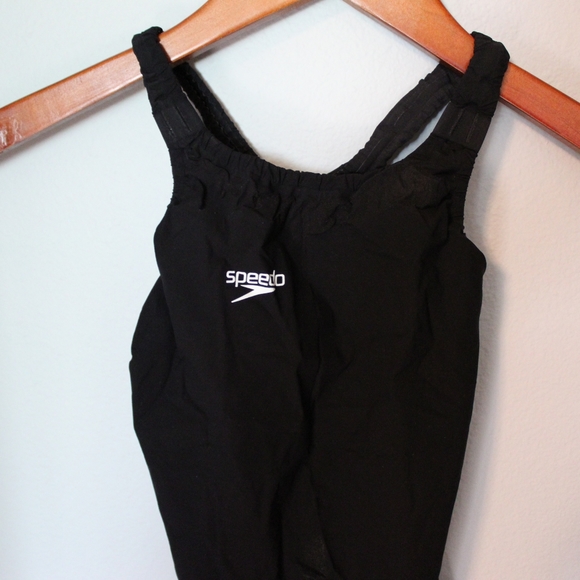 Speedo Kneeskin - Picture 2 of 7